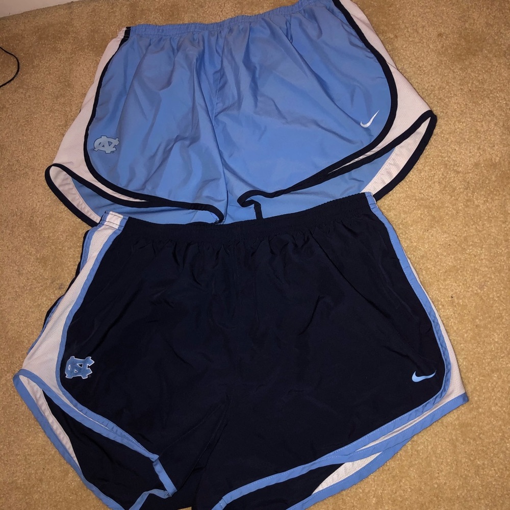 UNC NIKE SHORTS SZ. XL